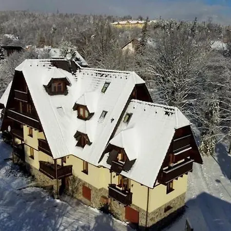 Aura Loft 塔查斯卡-鲁穆尼卡